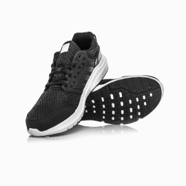 Delight Sneakers