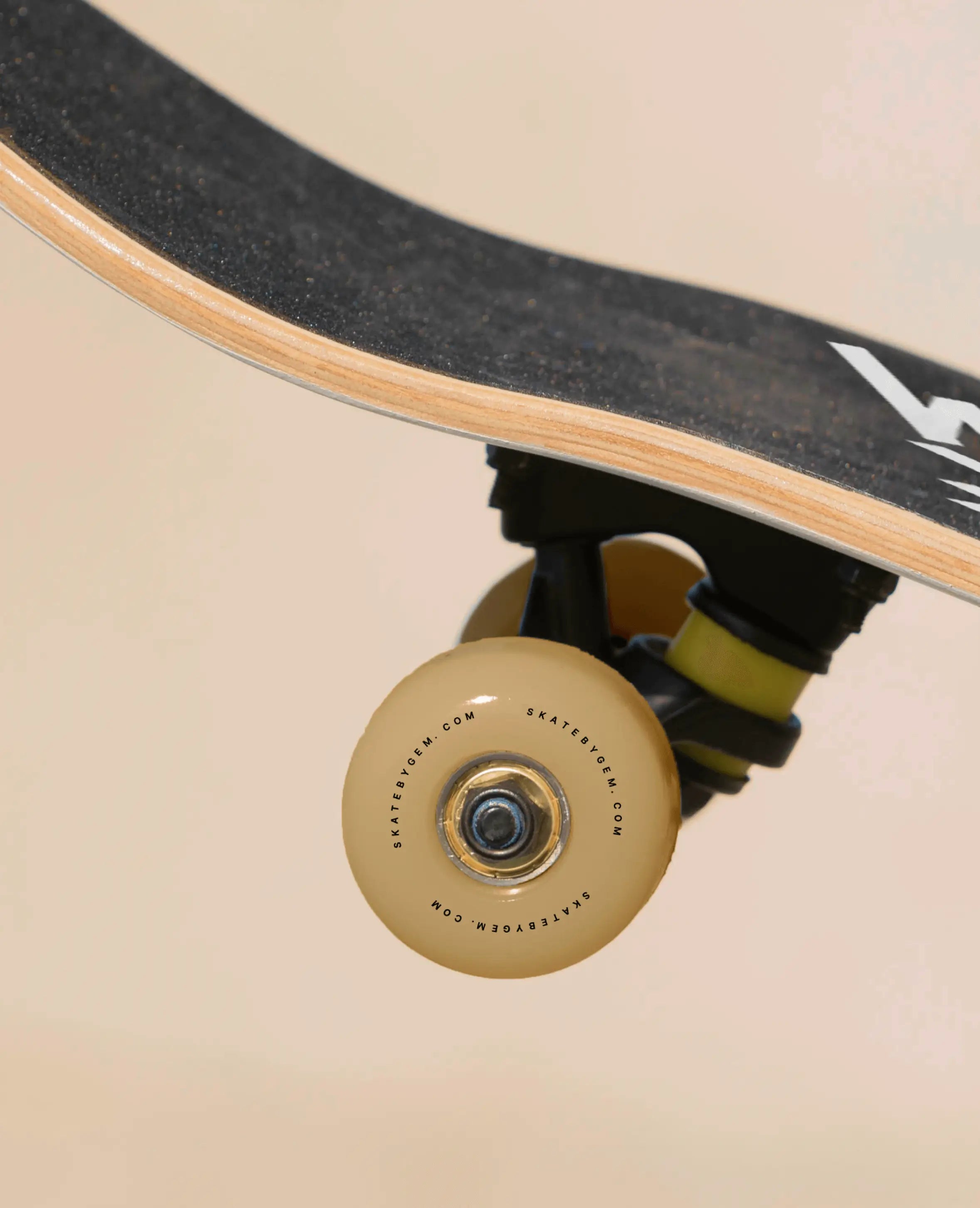Gem Skateboard
