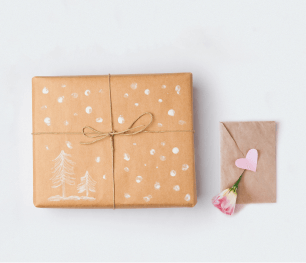 Gift Cosmetic + Card