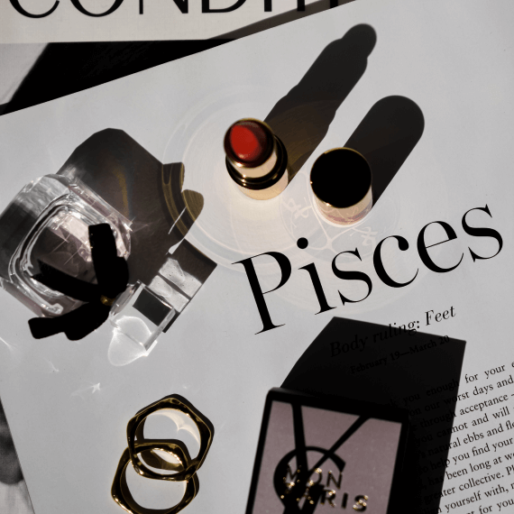 Powder Kiss Velvet Blur Slim Stick