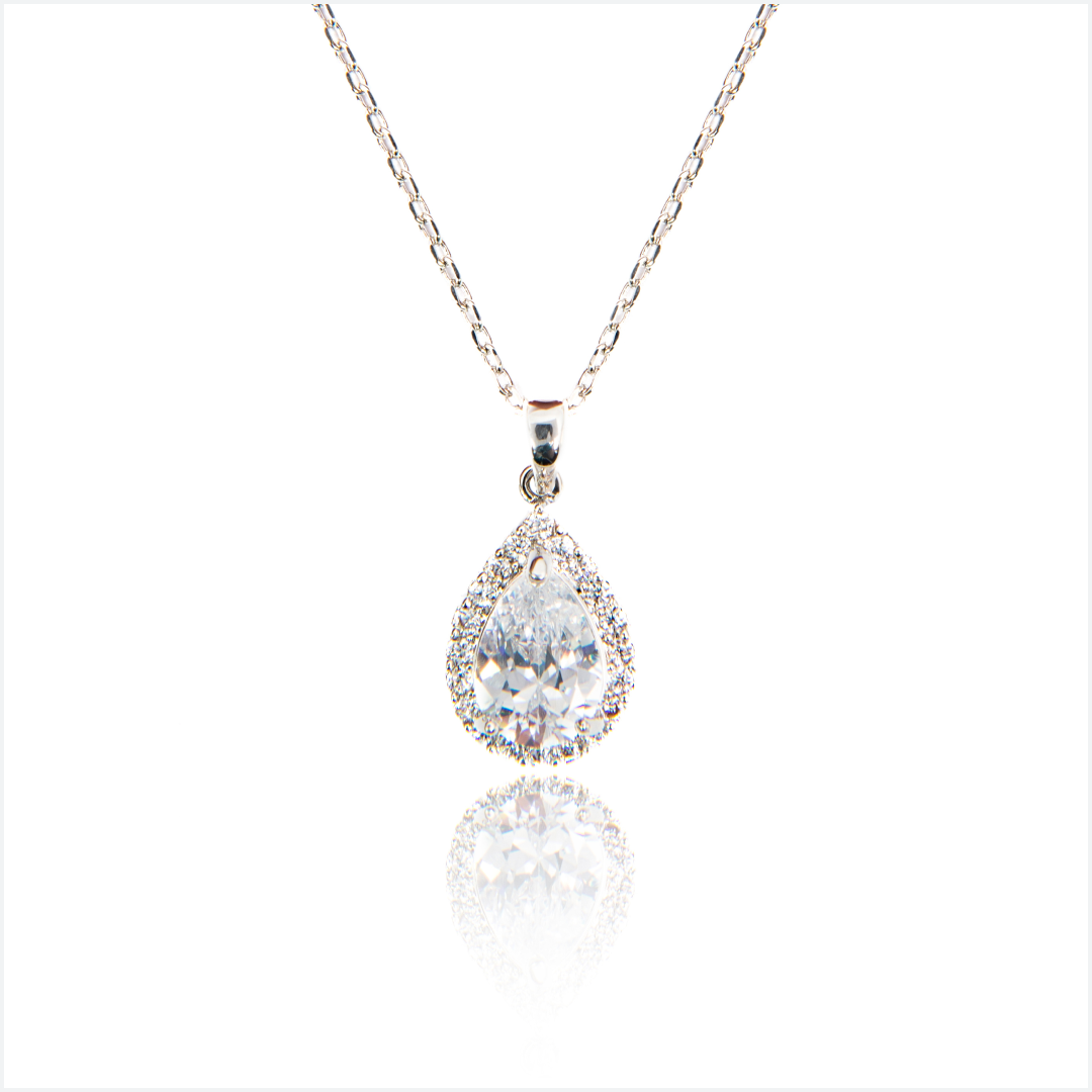 The Fall Of Aphrodite Diamond Pendant 4.41 TCW