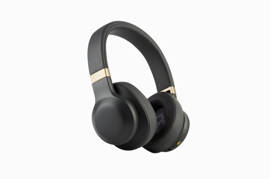 Black Wireless Headphone