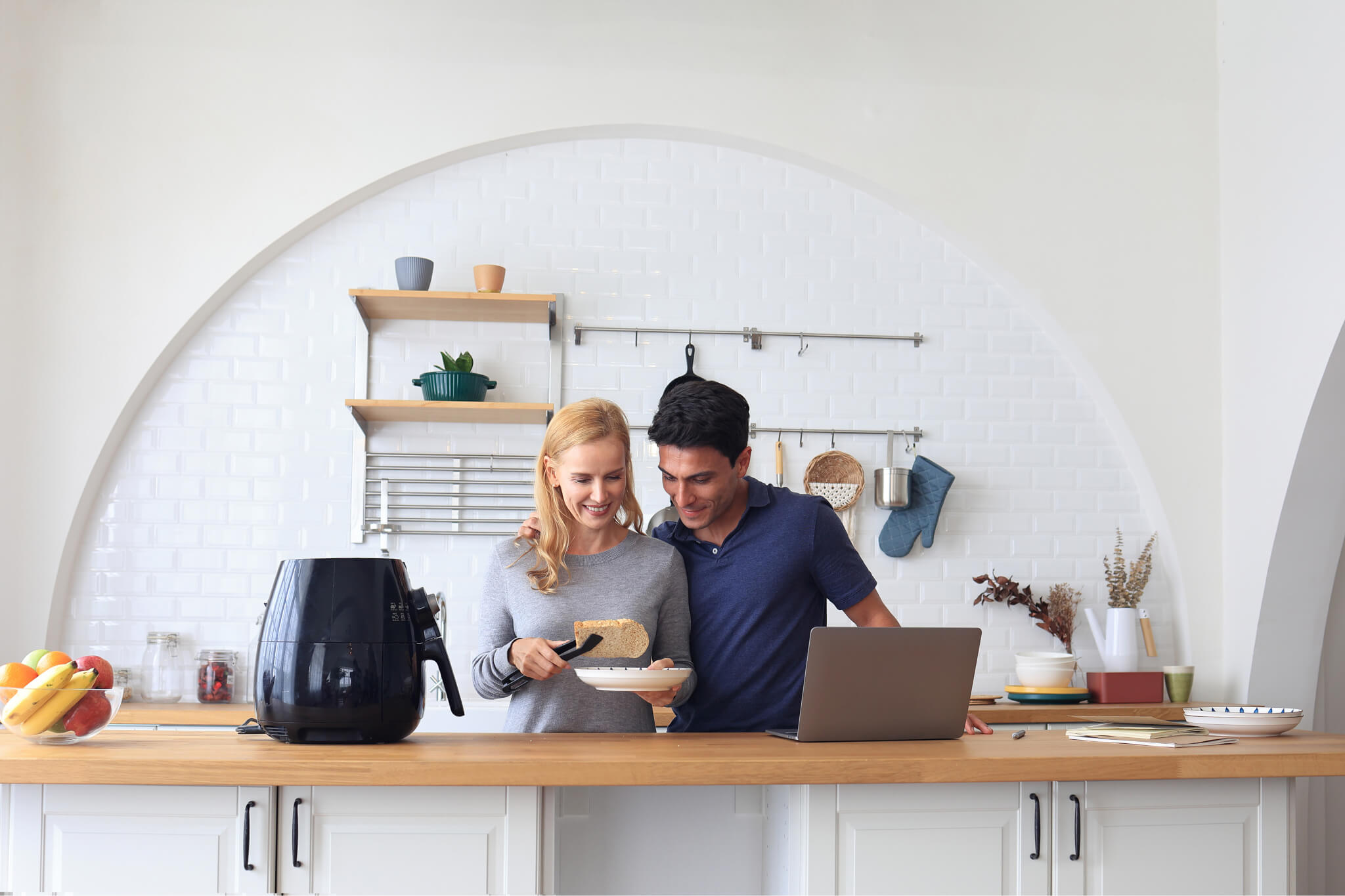 Klarstein Stainless Steel Air Fryer (1400W, 2.5L)